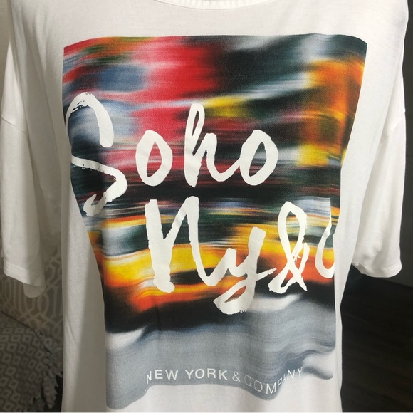 NEW YORK & CO Cold Shoulder SoHo Colorful Graphics Tee Sz XL - Picture 7 of 12